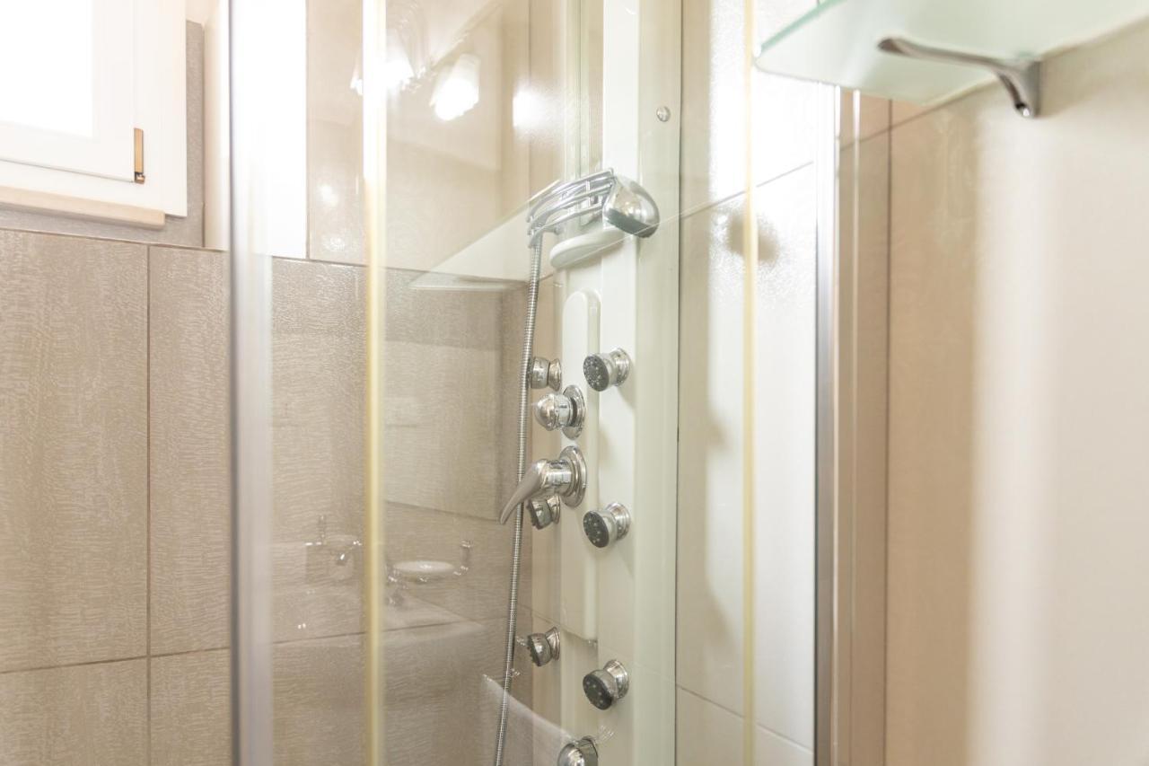 Bed and Breakfast Palazzo Dante Alliste Exterior foto
