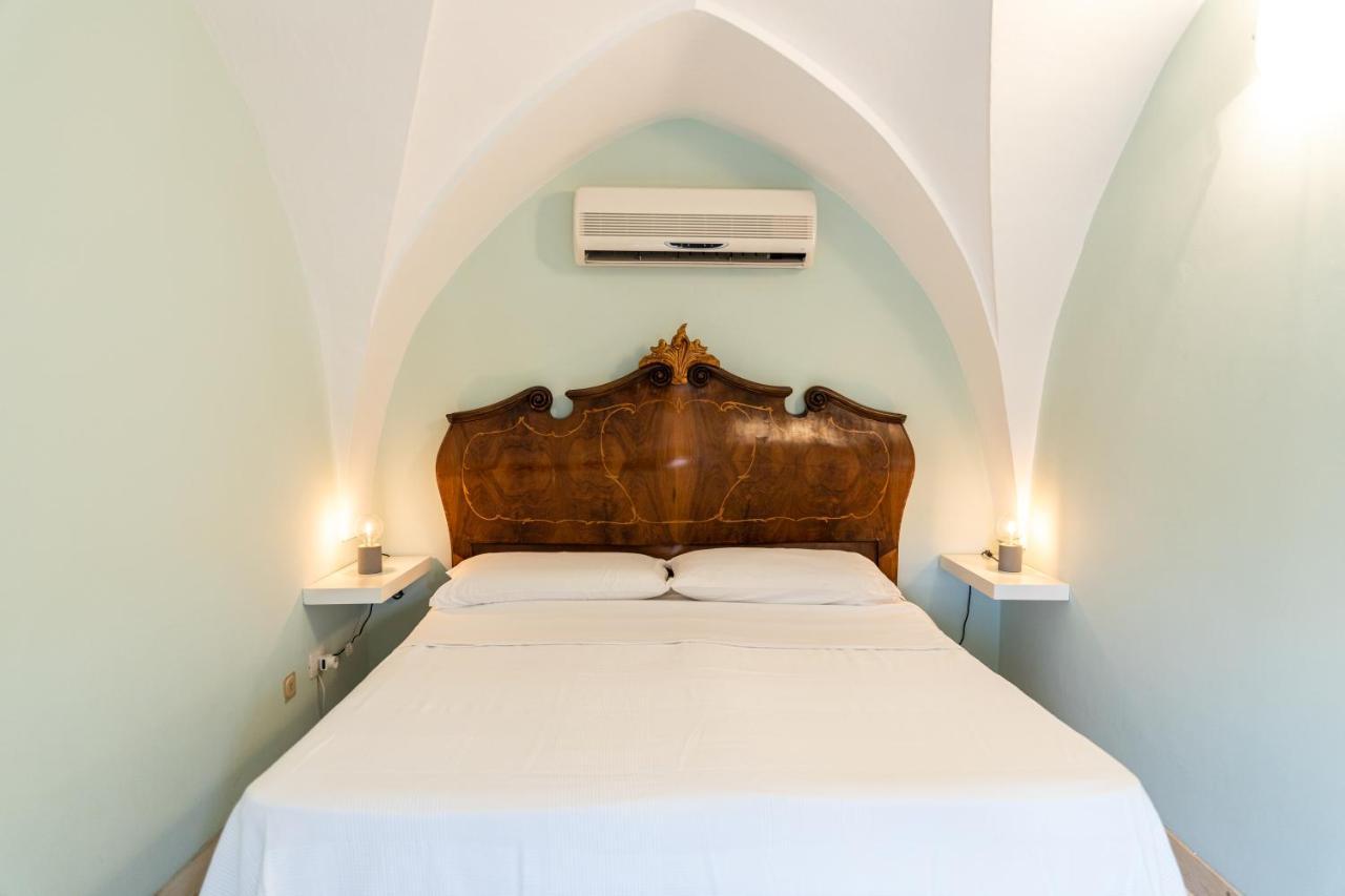 Bed and Breakfast Palazzo Dante Alliste Exterior foto